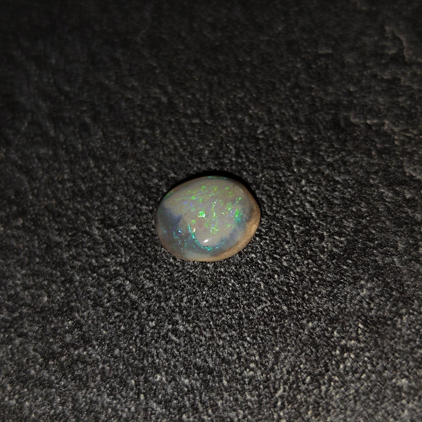 Opale semi-noire Australienne 3,55ct