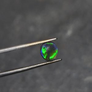 Doublet d'opale australienne 1,30 carats