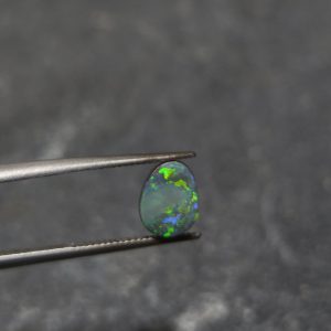 Doublet d'opale australienne 1,20 carats