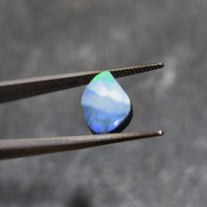 Doublet d'opale australienne 2,35 carats