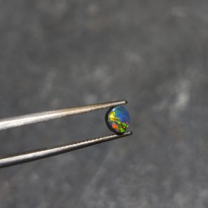 Doublet d'opale australienne 0,45 carat