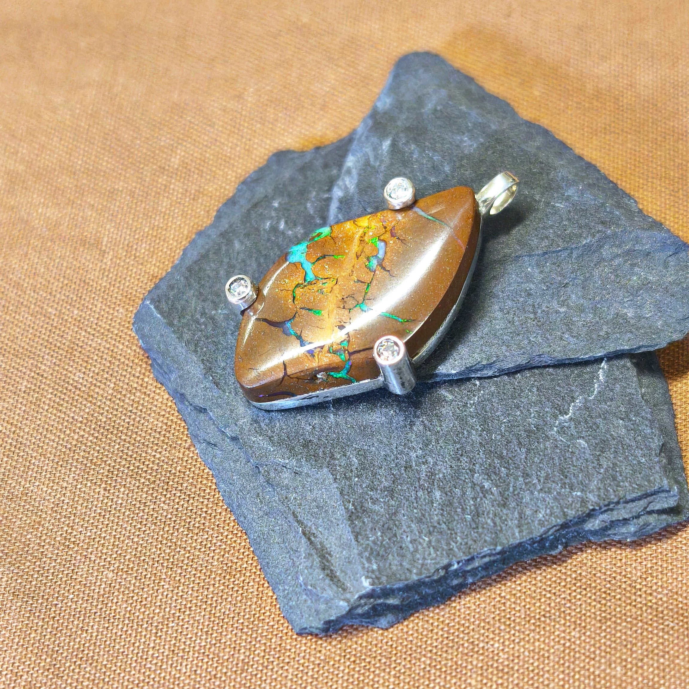 pendentif Faille Lumineuse – Image 6