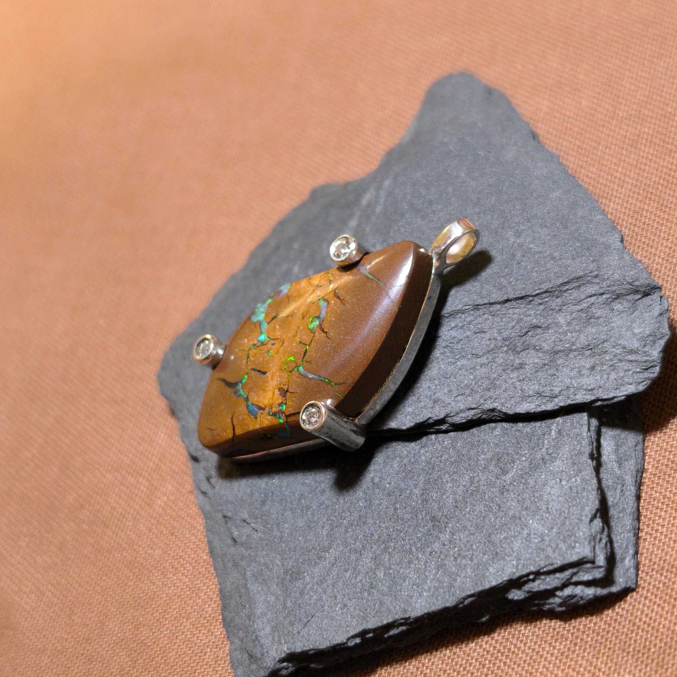 pendentif Faille Lumineuse – Image 5