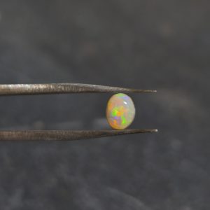 Opale cristal solide coober pedy 0,55 ct