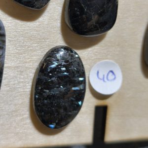 Nuumite du Groenland bleue
