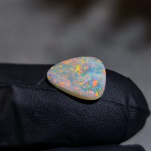 "GEMME" Opale de coober pedy Australie 2,85 cts